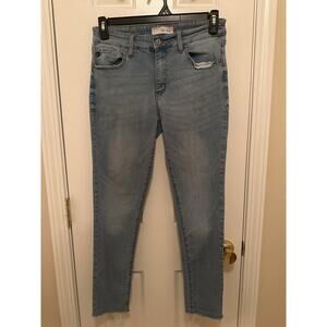 KanCan Light Wash Mid Rise Roll Raw Hem Jeans